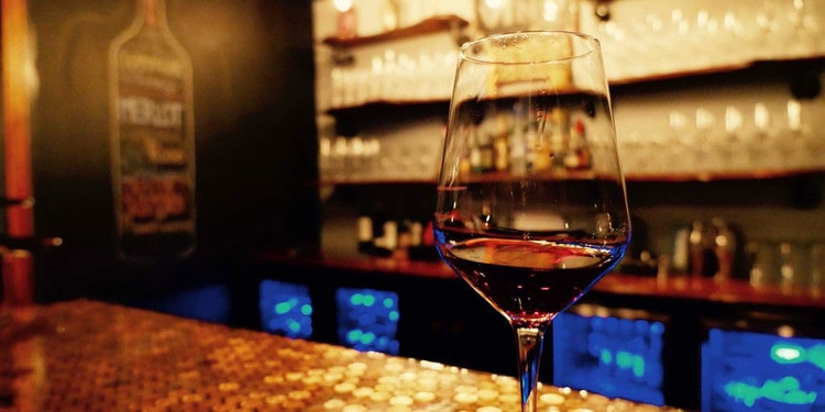 Bar à vin Vino (V13)