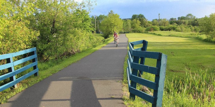 Chaleur Green Trails